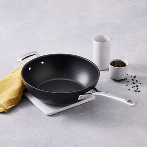 Wok de 26cm Antiadherente TNS Le Creuset - Good Kitchen