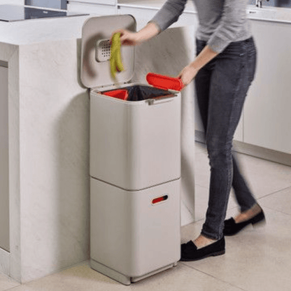 Cesto reciclador 40 L Joseph Joseph Silver - Good Kitchen