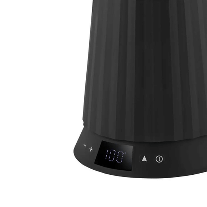 Jarra Eléctrica Plisada con Control de Temperatura Negra Alessi - Good Kitchen
