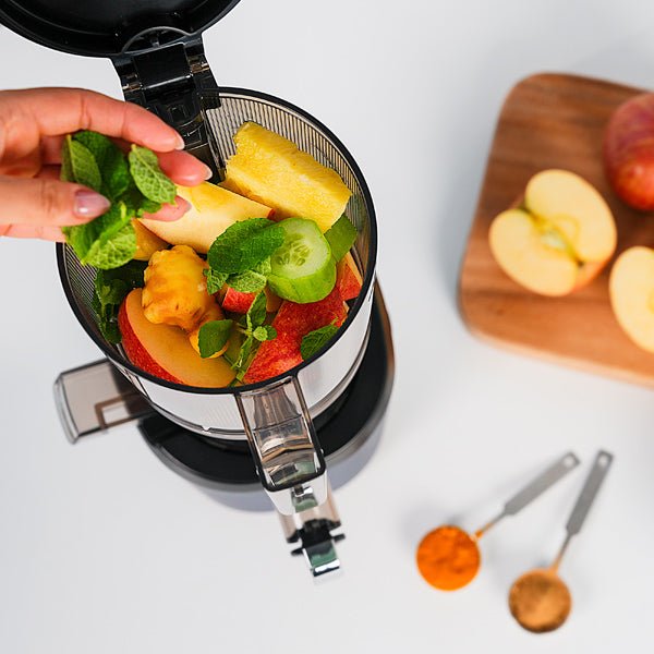 Juguera de prensado en frío Kuvings AUTO6 Grafito - Good Kitchen