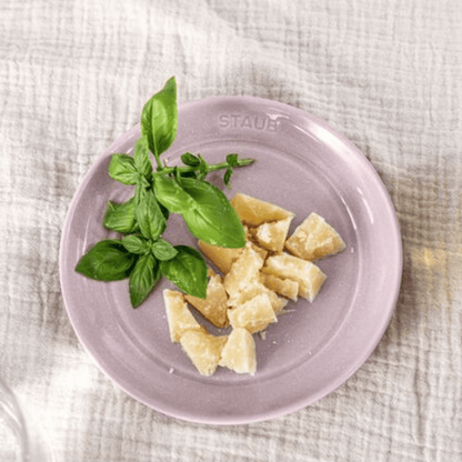 Plato 22 cm Staub - flor de cerezo - Good Kitchen